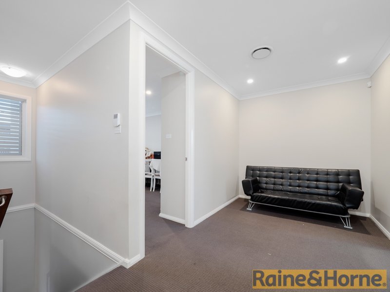 Photo - 4 Romney Street, Rouse Hill NSW 2155 - Image 3