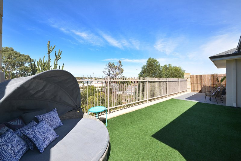 Photo - 4 Rondo Way, Yanchep WA 6035 - Image 26