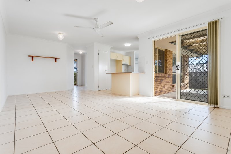 Photo - 4 Rosa Court, Narangba QLD 4504 - Image 7