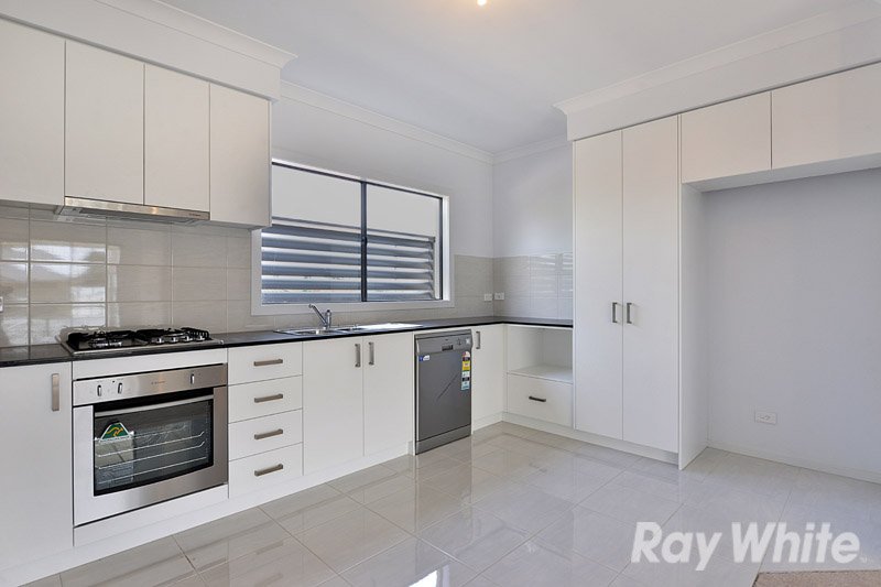 Photo - 4 Rosa Street, Scoresby VIC 3179 - Image 2