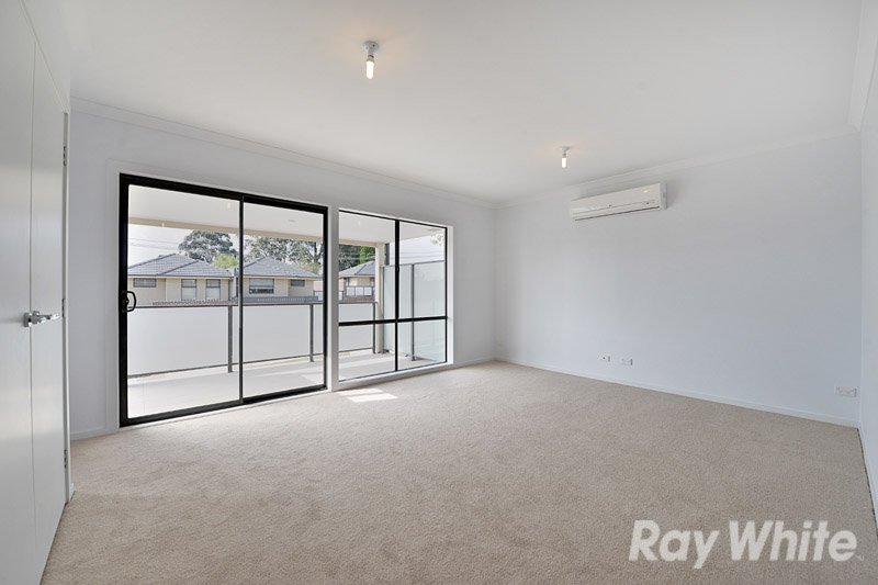 Photo - 4 Rosa Street, Scoresby VIC 3179 - Image 3