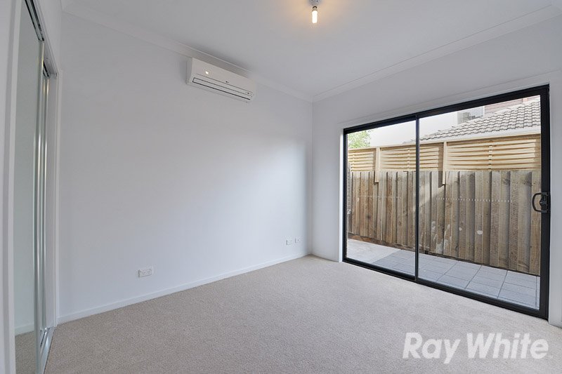 Photo - 4 Rosa Street, Scoresby VIC 3179 - Image 4