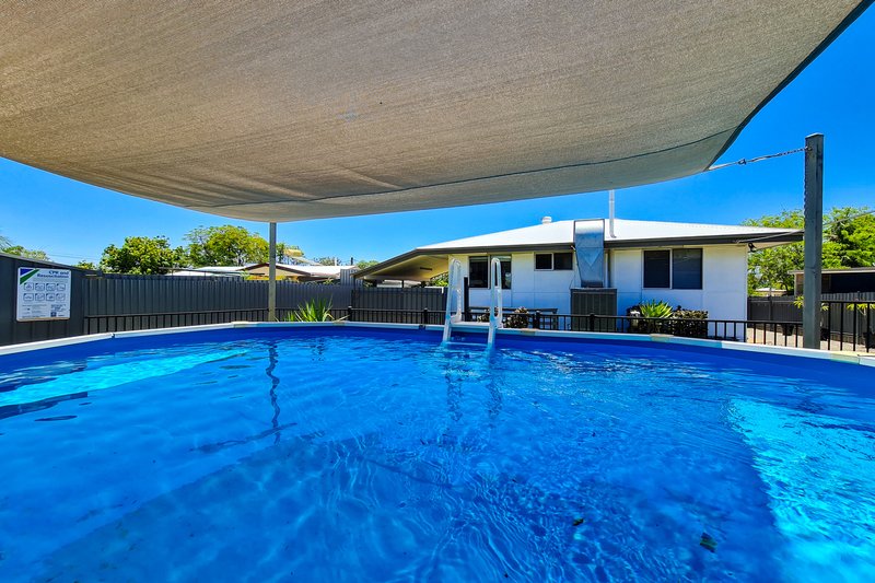 Photo - 4 Rosella Avenue, Mount Isa QLD 4825 - Image 2