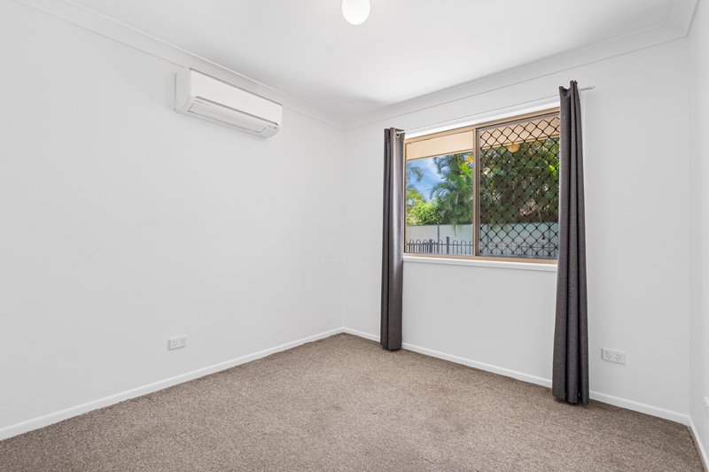 Photo - 4 Rosella Court, Ormeau QLD 4208 - Image 13