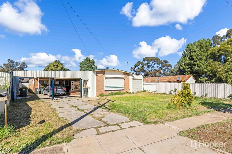 Photo - 4 Rosewarne Crescent, Davoren Park SA 5113 - Image 1