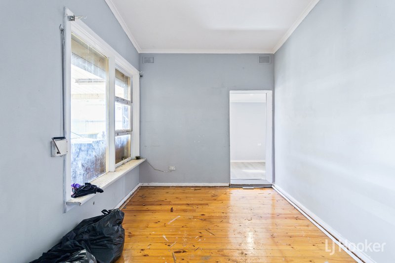 Photo - 4 Rosewarne Crescent, Davoren Park SA 5113 - Image 10