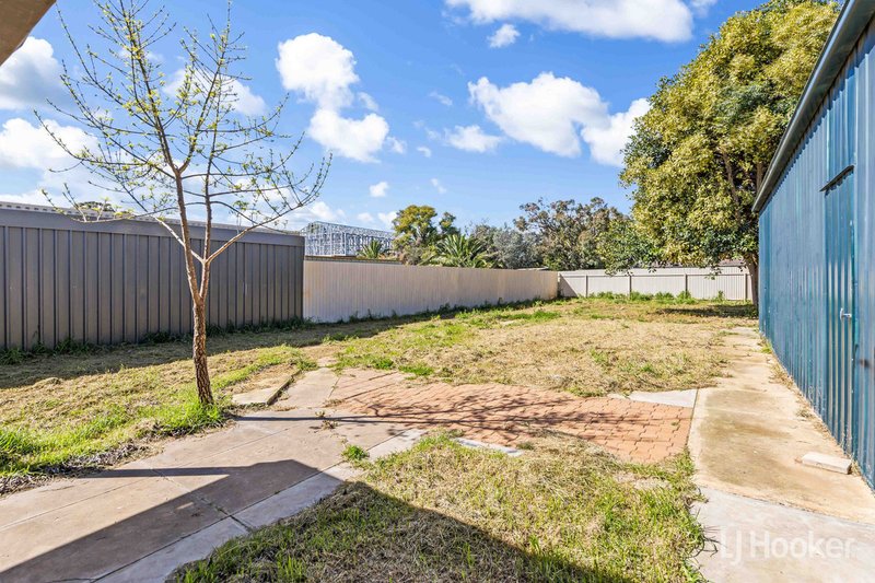 Photo - 4 Rosewarne Crescent, Davoren Park SA 5113 - Image 19