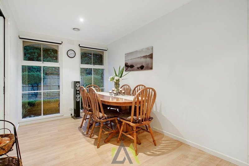 Photo - 4 Rosewood Court, Frankston VIC 3199 - Image 6