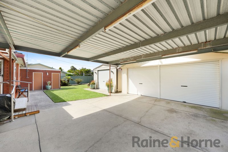 Photo - 4 Ross Street, Chipping Norton NSW 2170 - Image 10