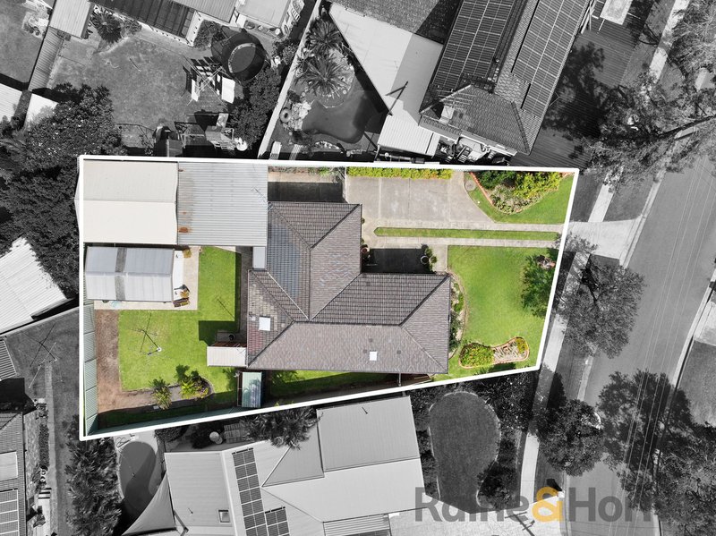 Photo - 4 Ross Street, Chipping Norton NSW 2170 - Image 13