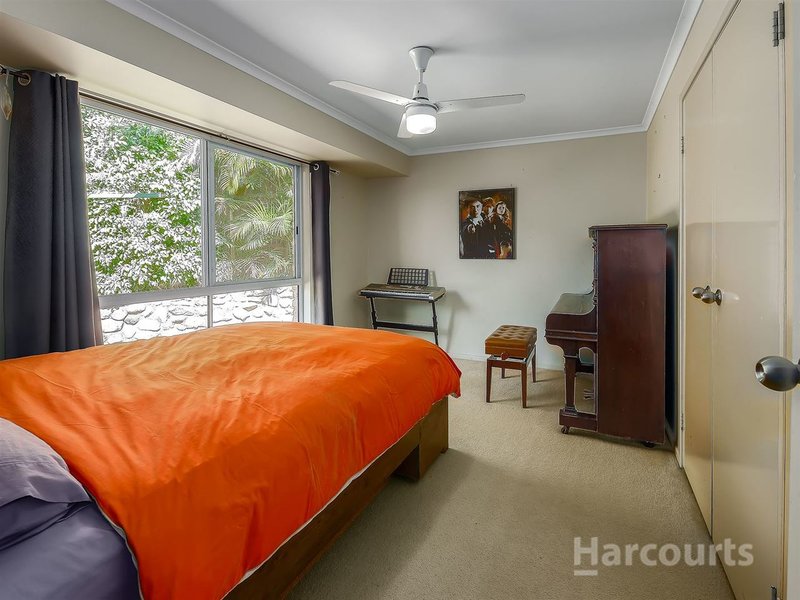 Photo - 4 Rotorua Court, Aspley QLD 4034 - Image 8