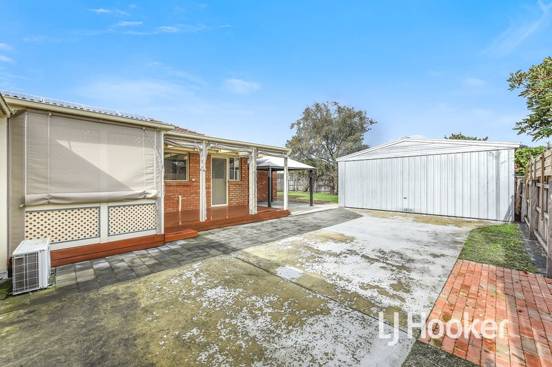 Photo - 4 Rowen Court, Cranbourne North VIC 3977 - Image 17