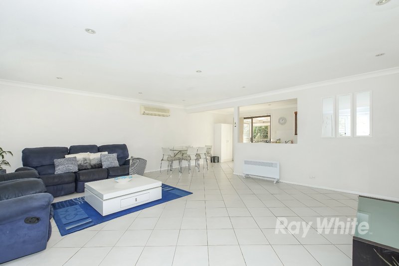 Photo - 4 Ruislip Parkway, Buttaba NSW 2283 - Image 6