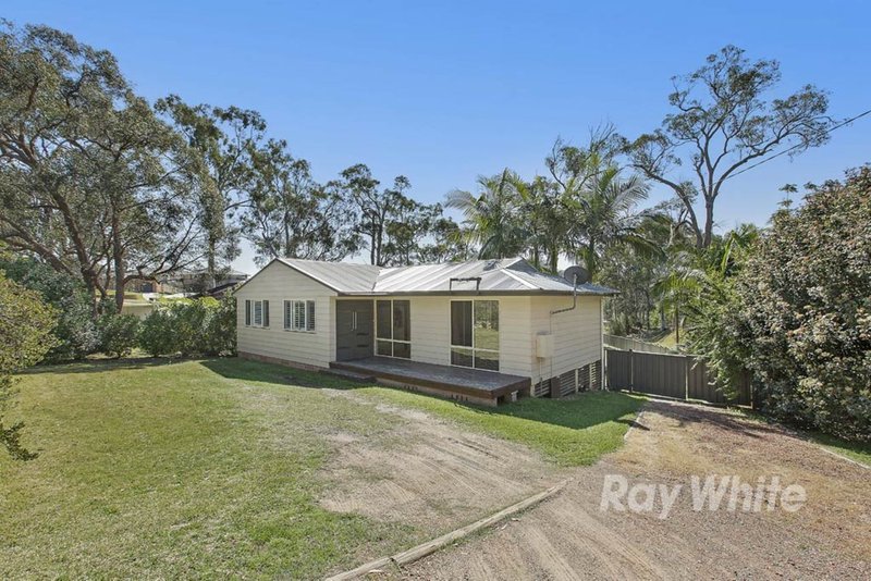 Photo - 4 Ruislip Parkway, Buttaba NSW 2283 - Image 9