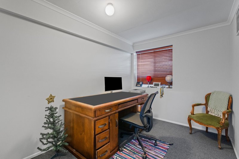 Photo - 4 Rumsey Drive, Raceview QLD 4305 - Image 13