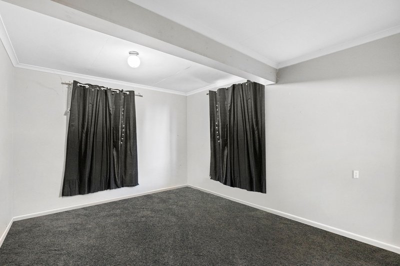 Photo - 4 Rumsey Drive, Raceview QLD 4305 - Image 14