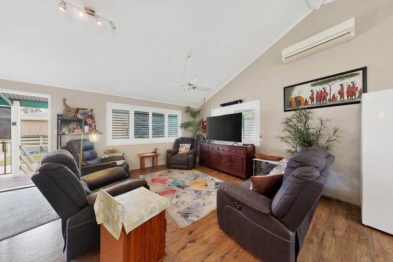 Photo - 4 Rustic Court, Bethania QLD 4205 - Image 4