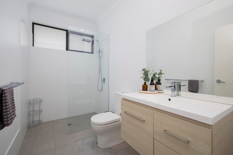 Photo - 4 Ryhope Street, Mount Hutton NSW 2290 - Image 9