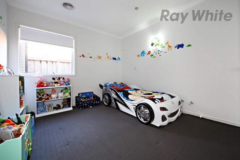 Photo - 4 Saffron Place, Point Cook VIC 3030 - Image 14