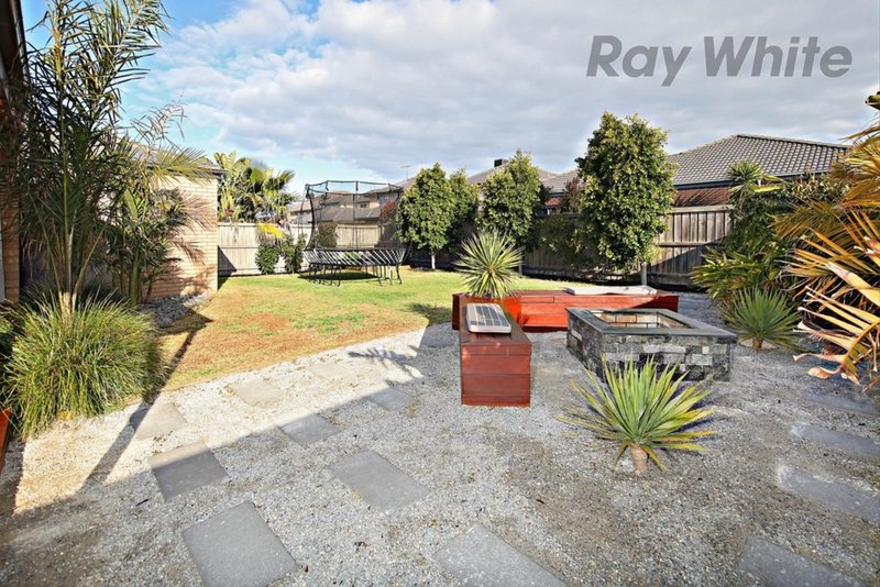 Photo - 4 Saffron Place, Point Cook VIC 3030 - Image 17