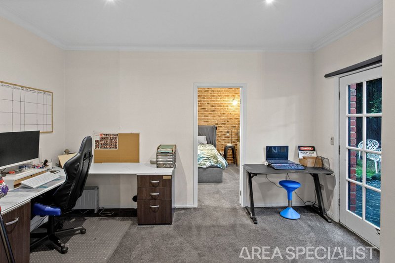 Photo - 4 Sage Court, Langwarrin VIC 3910 - Image 14