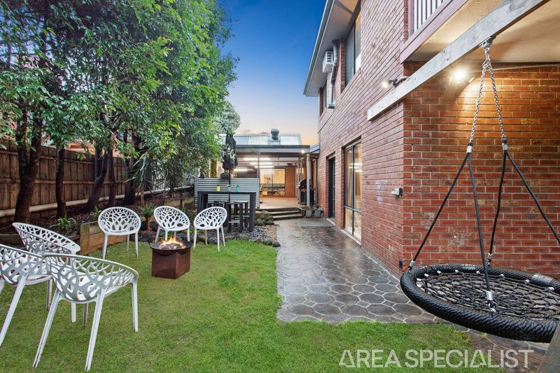 Photo - 4 Sage Court, Langwarrin VIC 3910 - Image 23