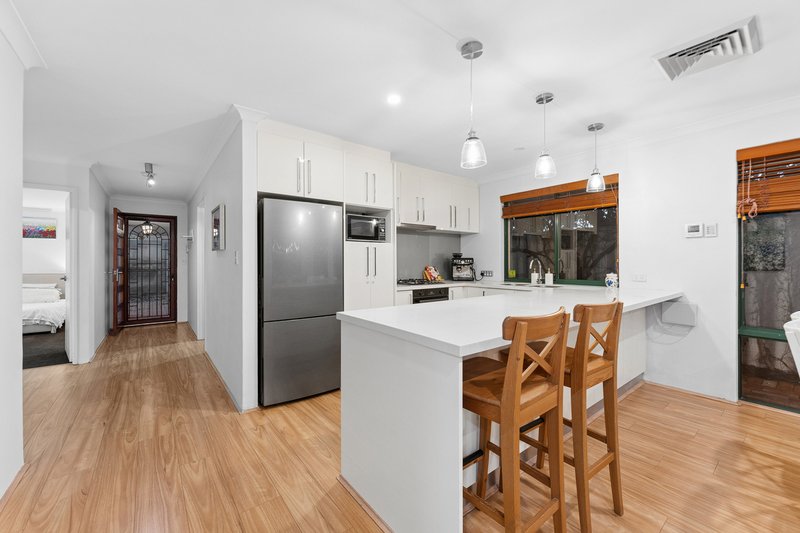 Photo - 4 Salem Place, Rivervale WA 6103 - Image 9