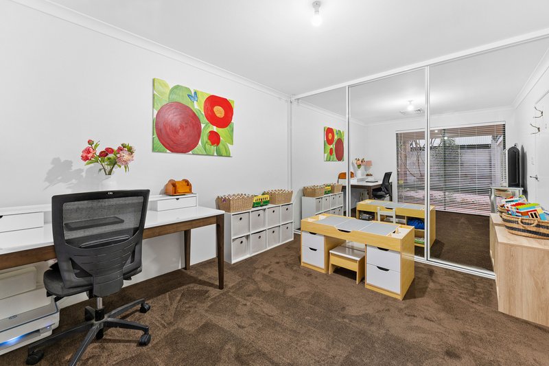 Photo - 4 Salem Place, Rivervale WA 6103 - Image 13