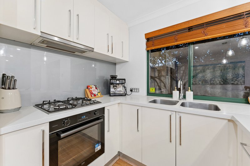 Photo - 4 Salem Place, Rivervale WA 6103 - Image 27