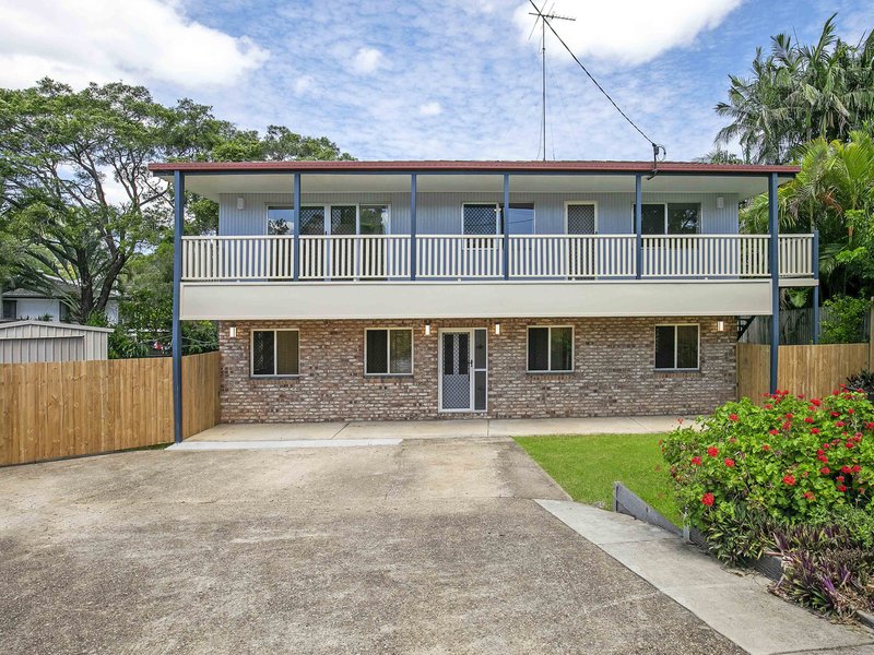 4 Saligna Court, Everton Hills QLD 4053