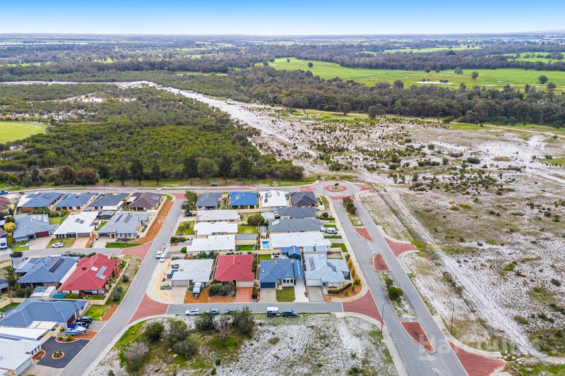 Photo - 4 Sall Pass, Pinjarra WA 6208 - Image 32