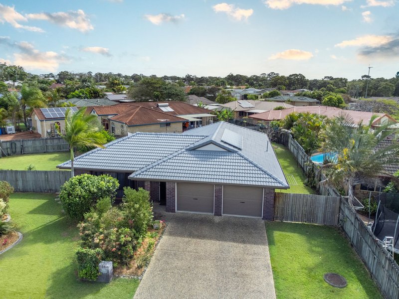4 Salmon Place, Sandstone Point QLD 4511