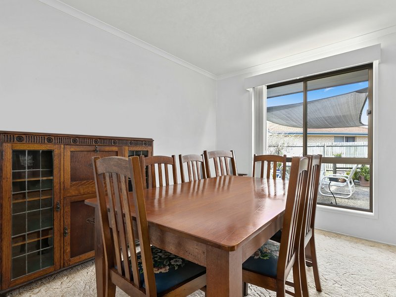 Photo - 4 Salmon Place, Sandstone Point QLD 4511 - Image 7