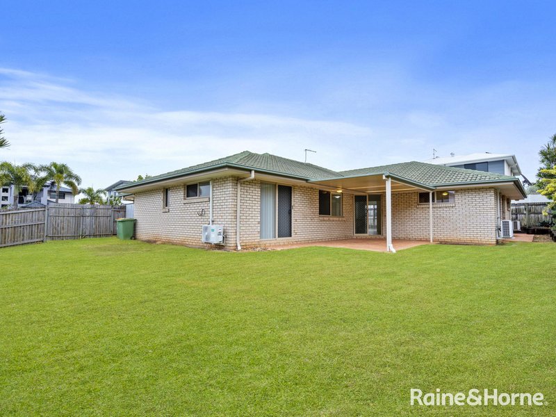 Photo - 4 Saltwater Place, Redland Bay QLD 4165 - Image 17