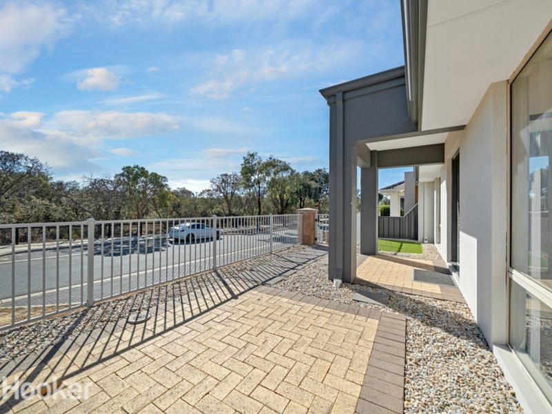 Photo - 4 Salwood Loop, Banksia Grove WA 6031 - Image 4