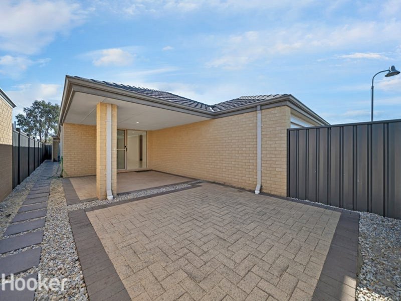 Photo - 4 Salwood Loop, Banksia Grove WA 6031 - Image 24