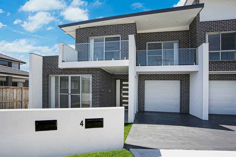 Photo - 4 Samuel Court, Carnes Hill NSW 2171 - Image 1