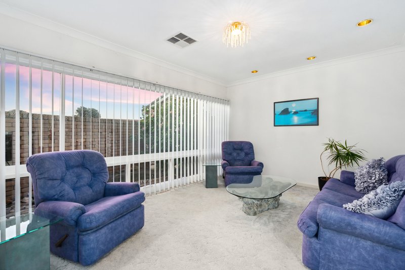 Photo - 4 Sandpiper Place, West Lakes Shore SA 5020 - Image 6