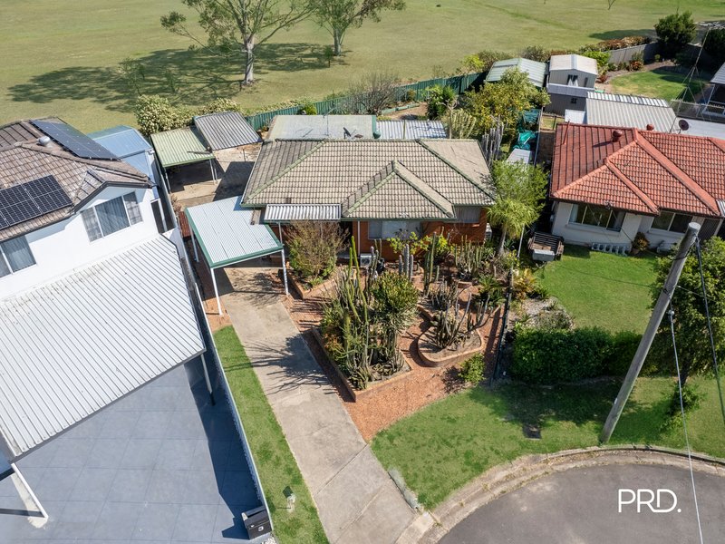 4 Sandra Place, South Penrith NSW 2750