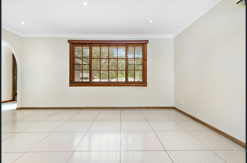 Photo - 4 Sandy Glen, Werrington Downs NSW 2747 - Image 3