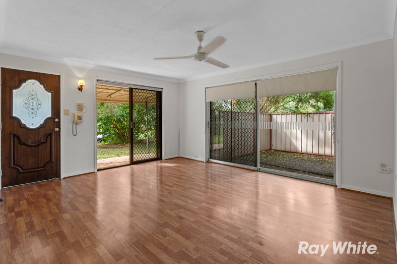 Photo - 4 Sapium Street, Kingston QLD 4114 - Image 4