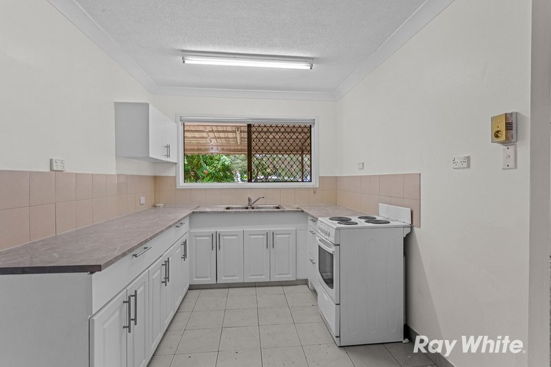 Photo - 4 Sapium Street, Kingston QLD 4114 - Image 7