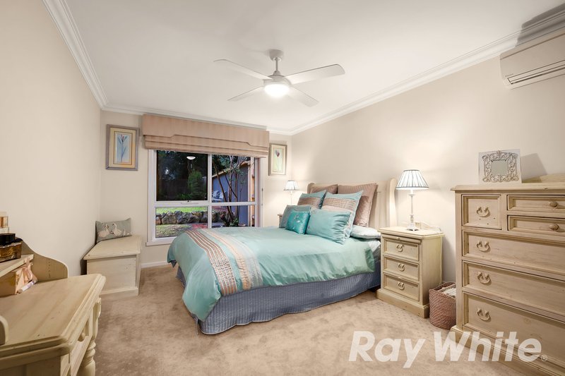 Photo - 4 Sapphire Street, Forest Hill VIC 3131 - Image 7