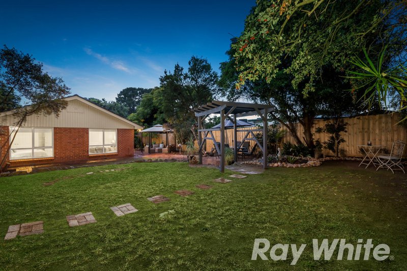 Photo - 4 Sapphire Street, Forest Hill VIC 3131 - Image 12