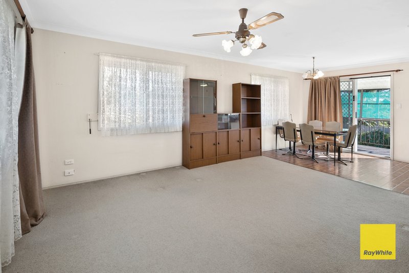 Photo - 4 Sarah Court, Capalaba QLD 4157 - Image 4