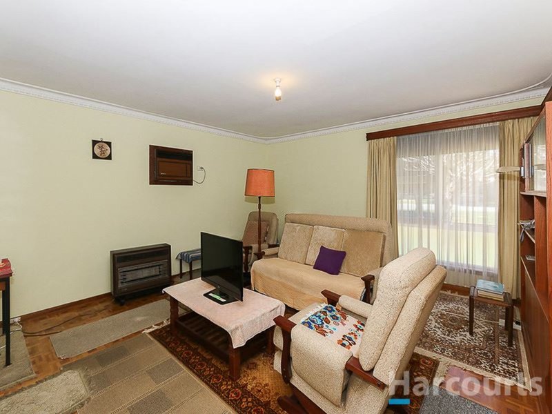 Photo - 4 Sarah Street, Maylands WA 6051 - Image 5