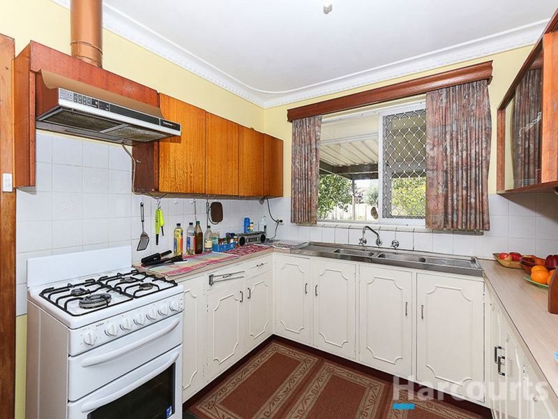 Photo - 4 Sarah Street, Maylands WA 6051 - Image 8