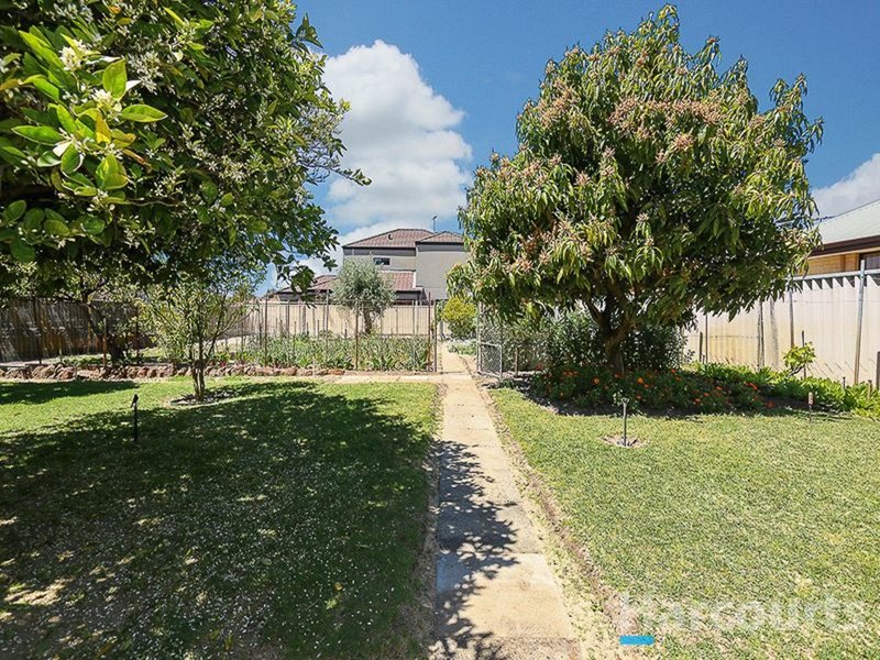 Photo - 4 Sarah Street, Maylands WA 6051 - Image 14