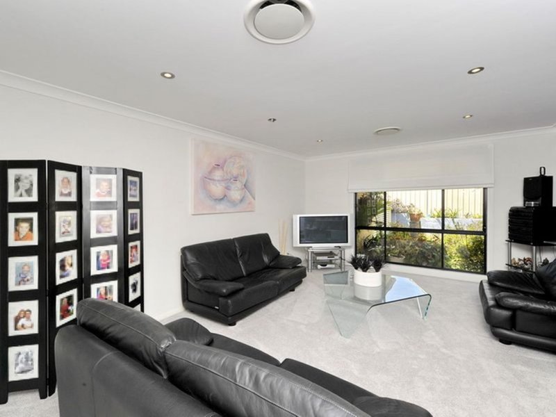 Photo - 4 Saratoga Avenue, Corlette NSW 2315 - Image 17