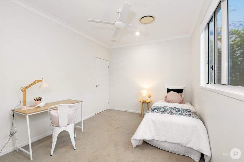 Photo - 4 Satellite Street, Coorparoo QLD 4151 - Image 27